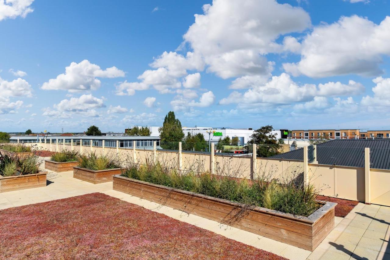 St Martins 2 Bedroom Apartments In Ruislip By 360 Stays Экстерьер фото